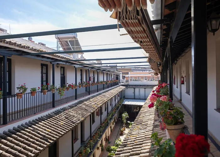 Apartamento Con Encanto En Patio Sevillano